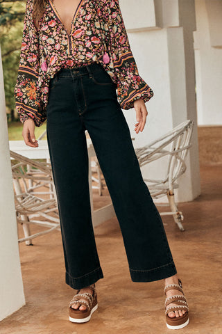 classic-straight-leg-jean